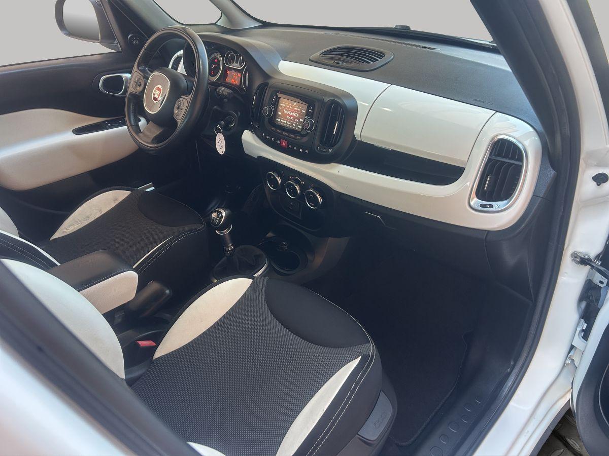FIAT - 500 L - 1.6 Multijet 105 CV Trekking