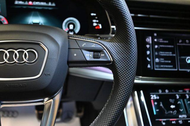 AUDI Q8 50TDI Q.TIP.286CV S-LINE TET.22"360°HEAD-UP FULL!!
