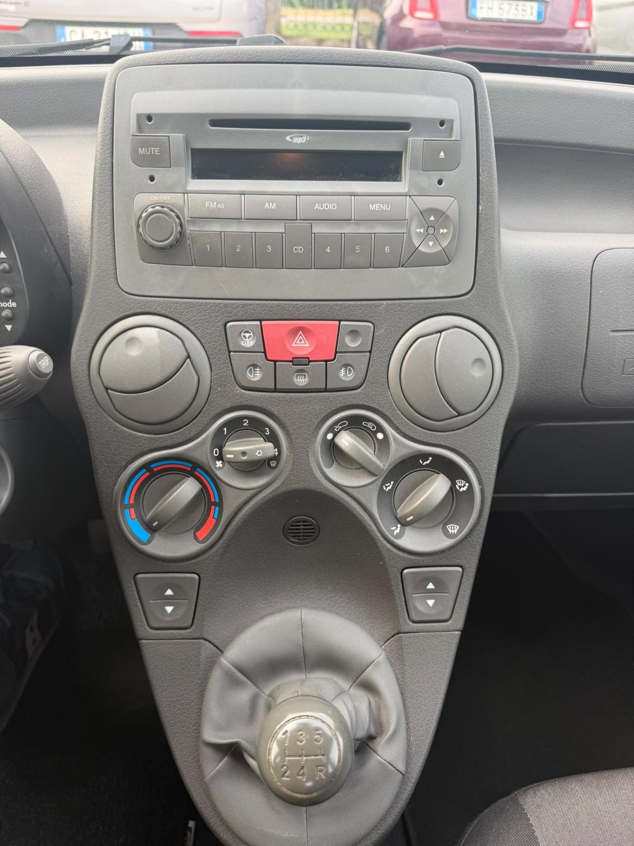 Fiat Panda 1.4 metano Dynamic Natural Power Mamy neopatentati