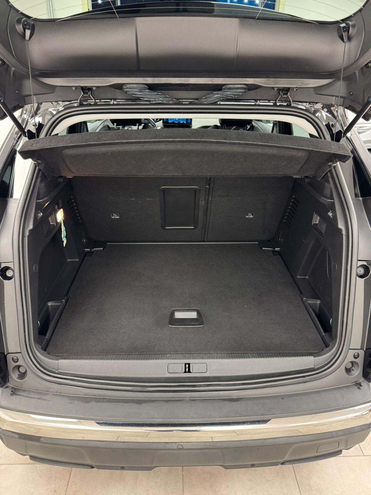 PEUGEOT 3008 BLUEHDI 130 CV S&S EAT8 ALLURE PACK 2022