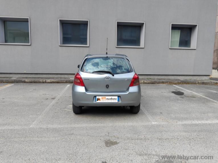 TOYOTA Yaris 1.4 D-4D 5p. AUTOMATICA NEOPATENTATI