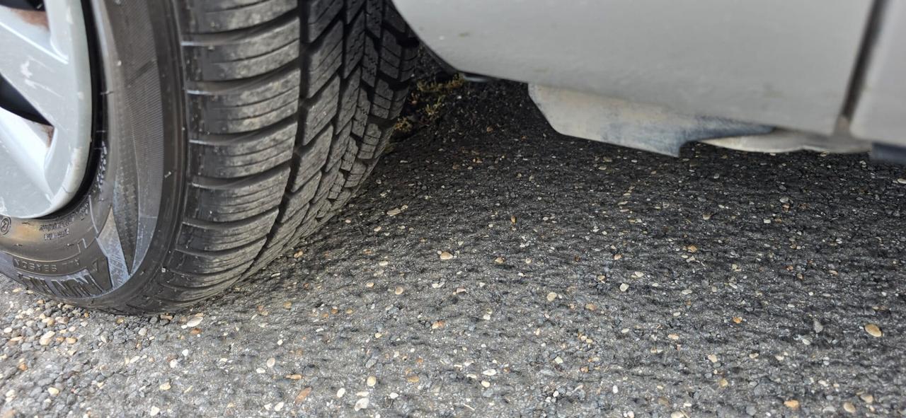 Toyota Yaris 1.0 5 porte Sol unipro 64392 km certificati