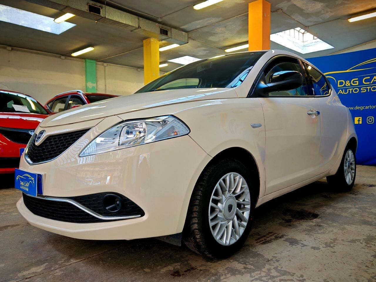 Lancia Ypsilon 1.2 GPL Gold
