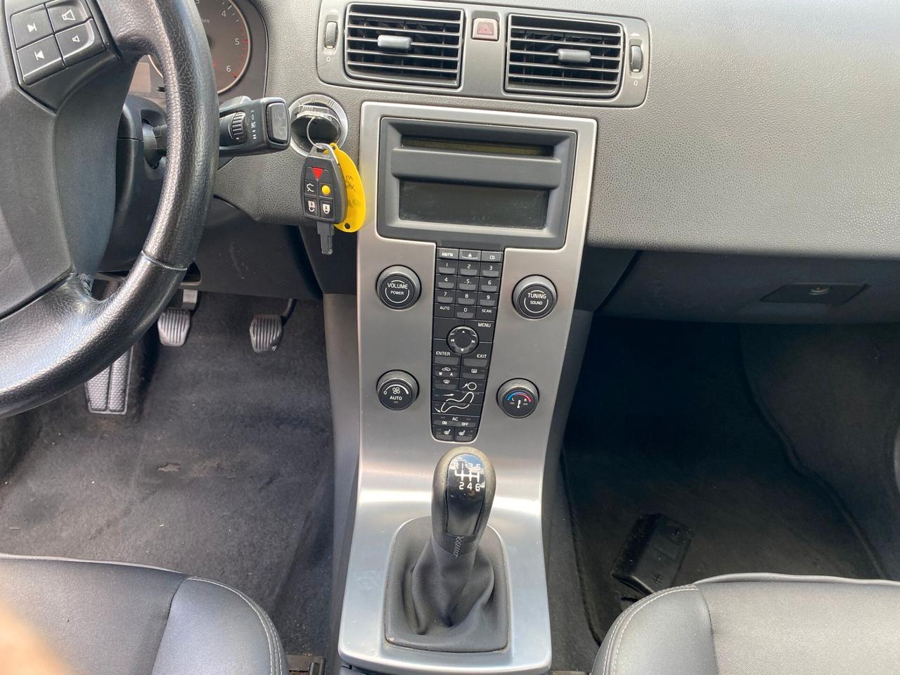 Volvo V50 2.0diesel 136cv full opt SW 2007