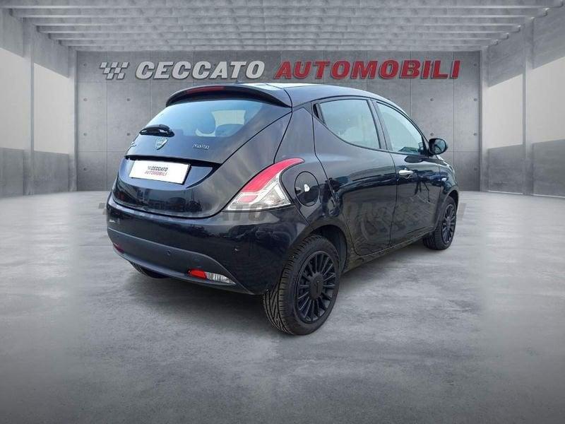 Lancia Ypsilon III 2021 1.0 firefly hybrid Silver s&s 70cv 5p.ti