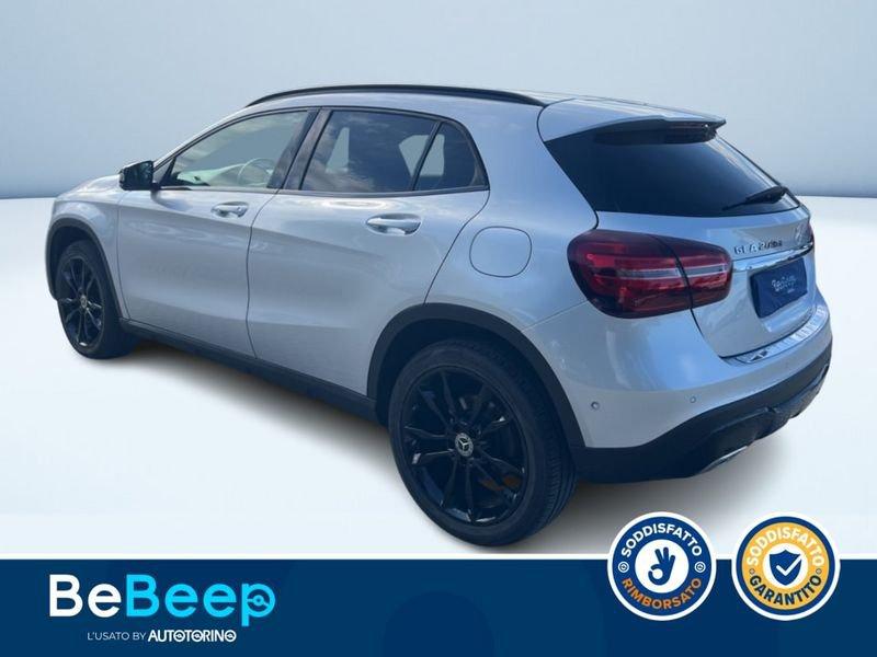 Mercedes-Benz GLA 200 D NIGHT EDITION AUTO