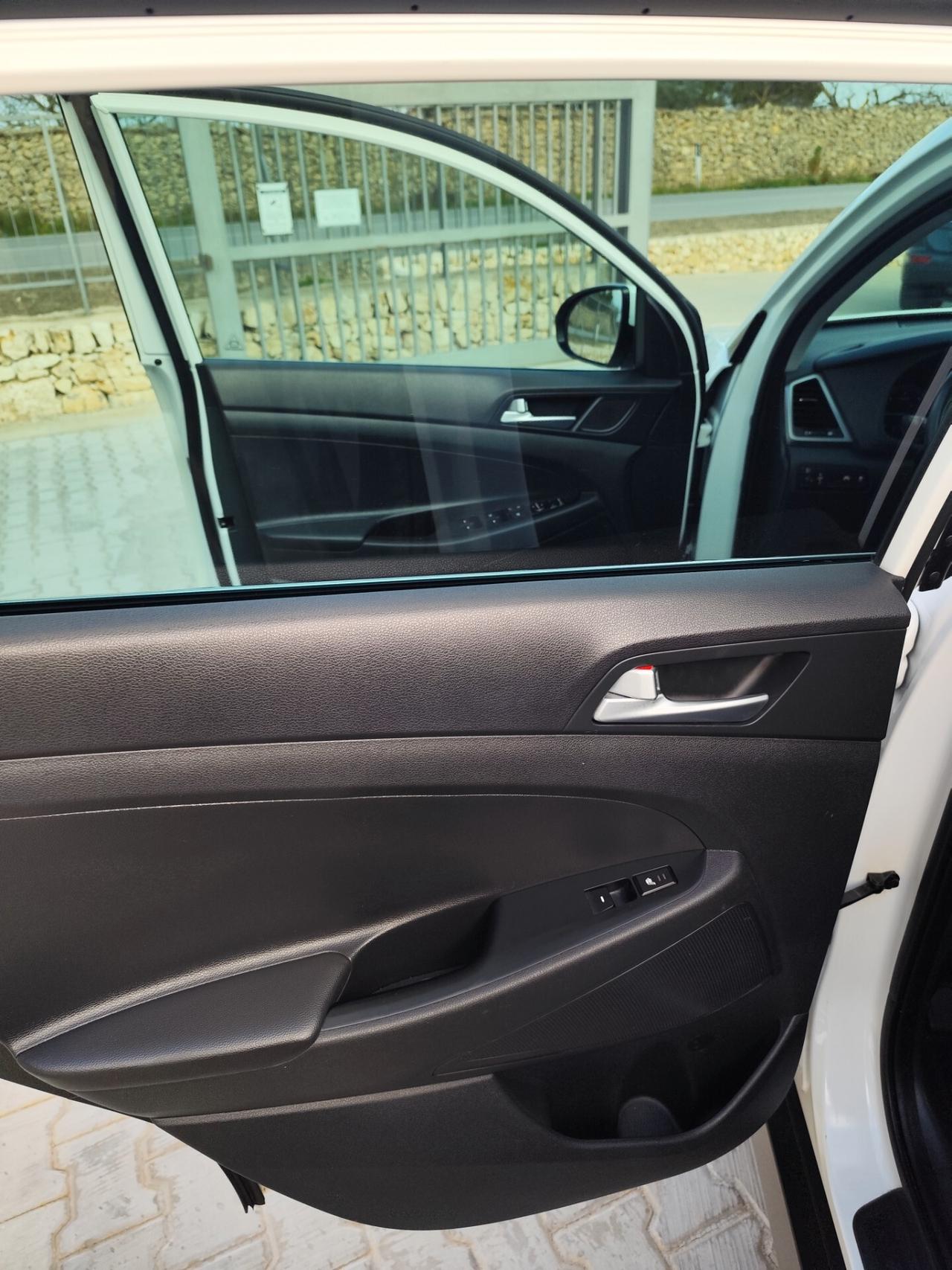 Hyundai Tucson 1.7 CRDi DCT XPossible