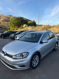 Volkswagen Golf 1.5 TGI DSG 5p. Business BlueMotion Technology
