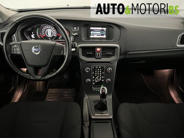 VOLVO V40 D2 1.6 Kinetic