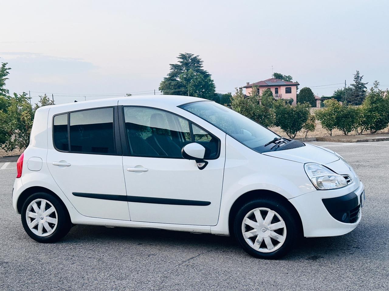 Renault Modus Grand Modus 1.5 dCi 90CV Live PER NEOPATENTATI