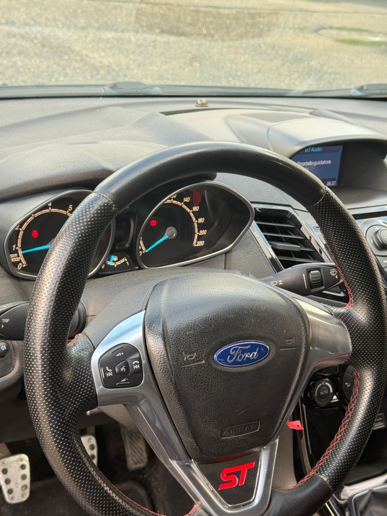 Ford Fiesta 1.4 5p. Bz.- GPL Titanium