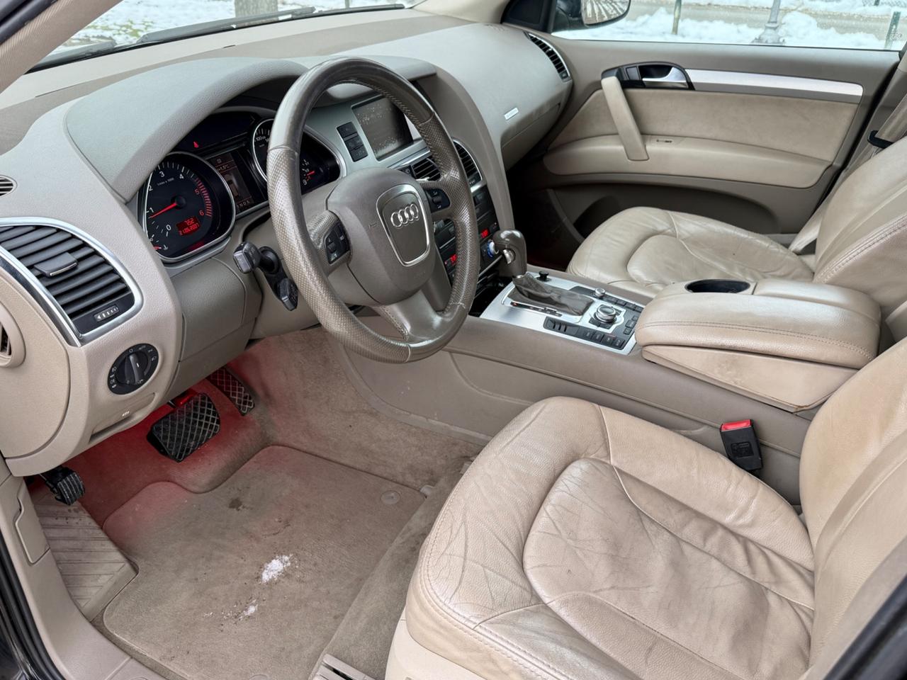 Audi Q7 3.0 V6 TDI 240 CV -.MACCHINA A POSTO