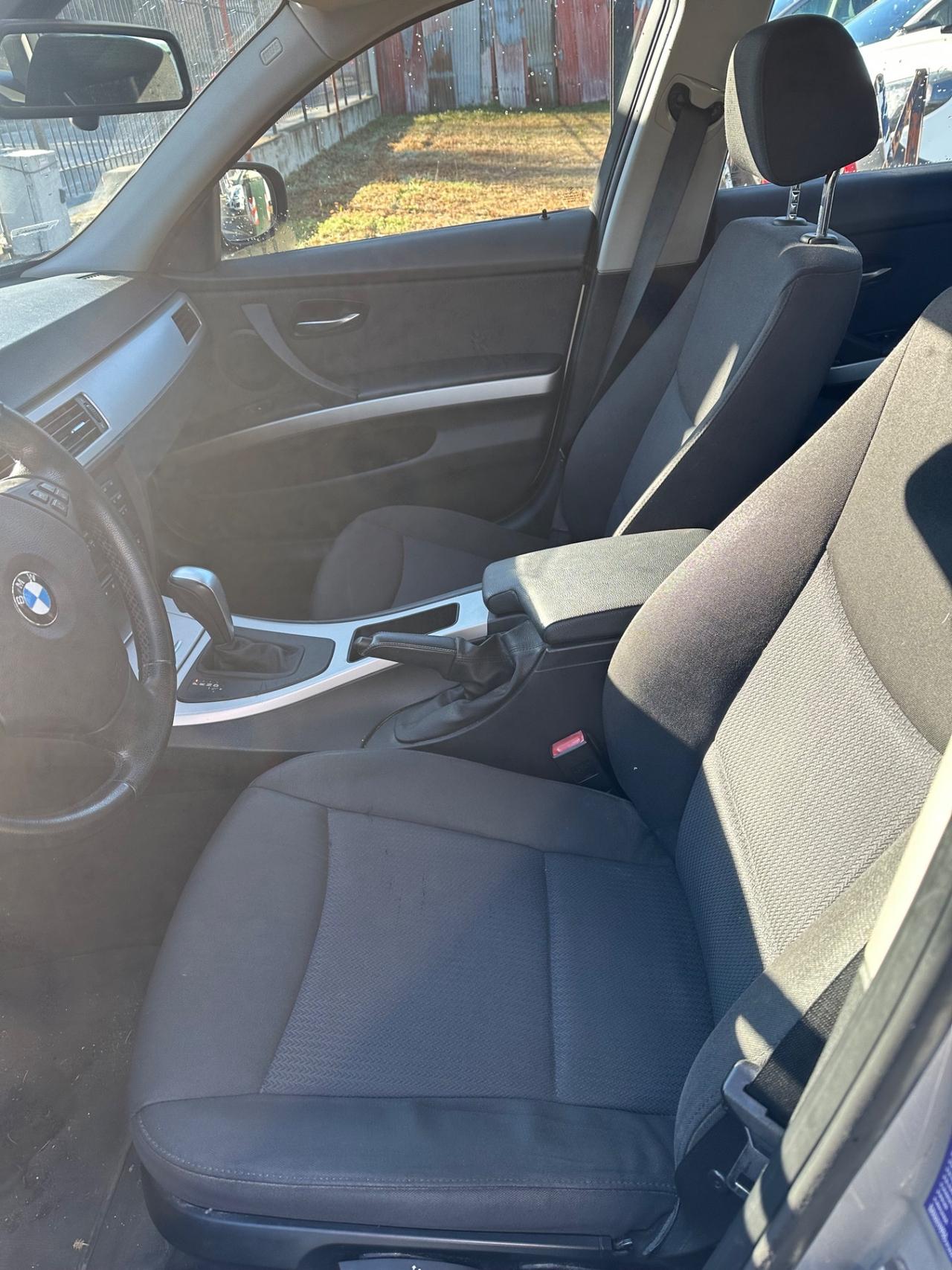 Bmw 318 318d 2.0 143CV cat Futura pari al nuovo