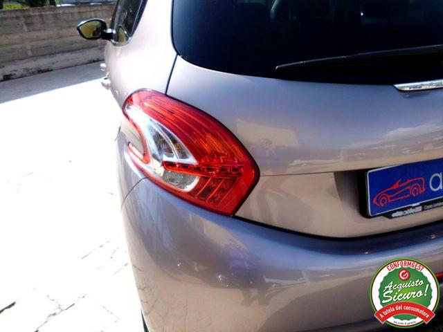 PEUGEOT 208 1.4 8V HDi 68CV 5p. Allure