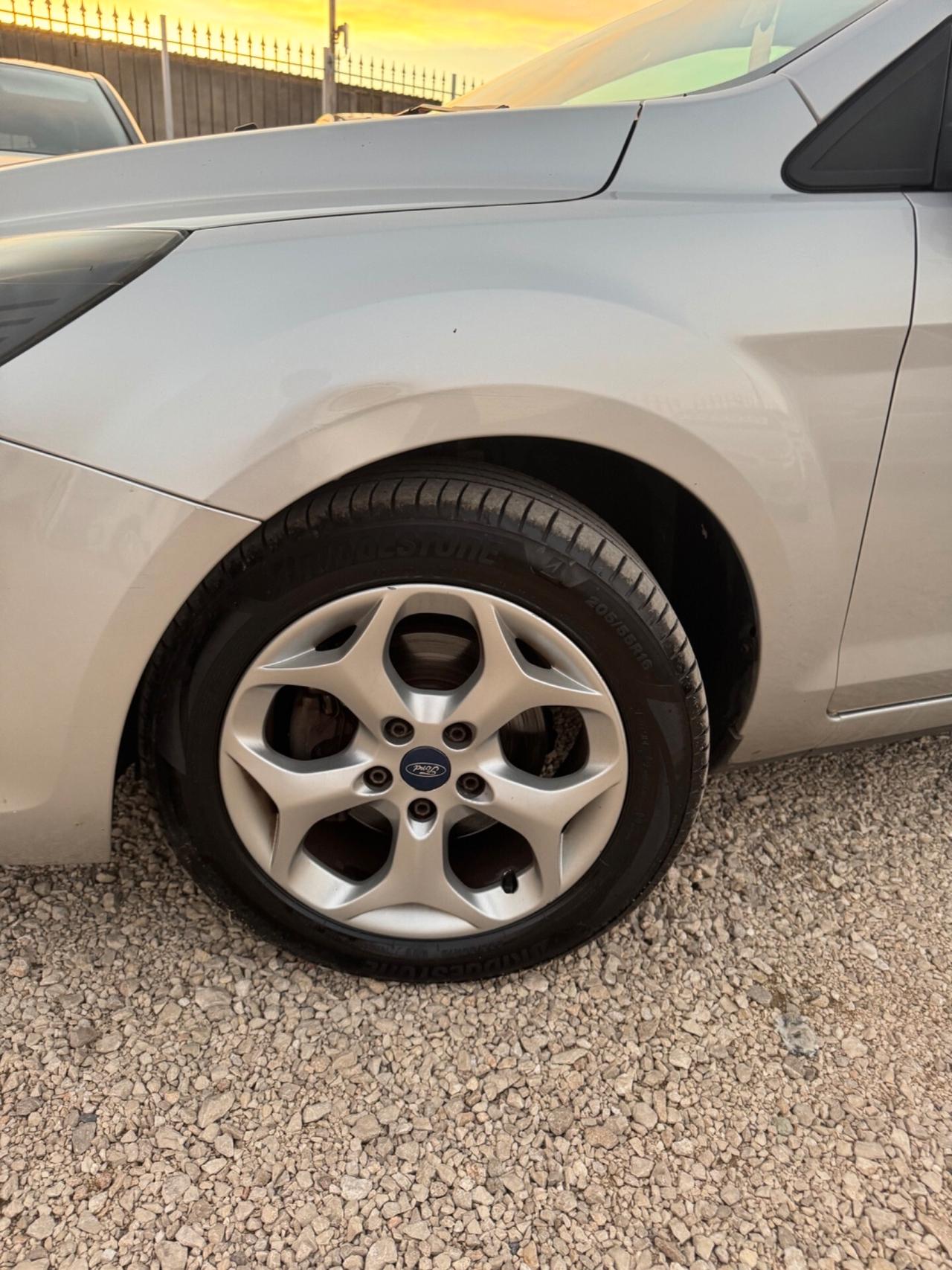 Ford Focus 1.6 TDCi 110 CV SW Titanium