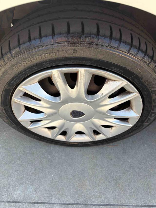 LANCIA Ypsilon 1.2 69 CV 5 porte GPL Gold