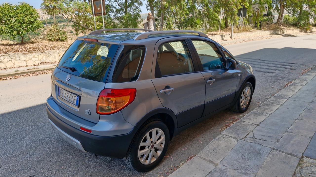 Fiat Sedici 2.0 MJT 16V DPF 4x4 Emotion