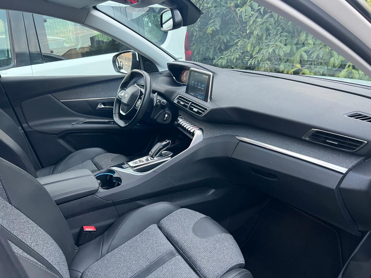 Peugeot 3008 BlueHDi 130 S&S EAT8 Allure