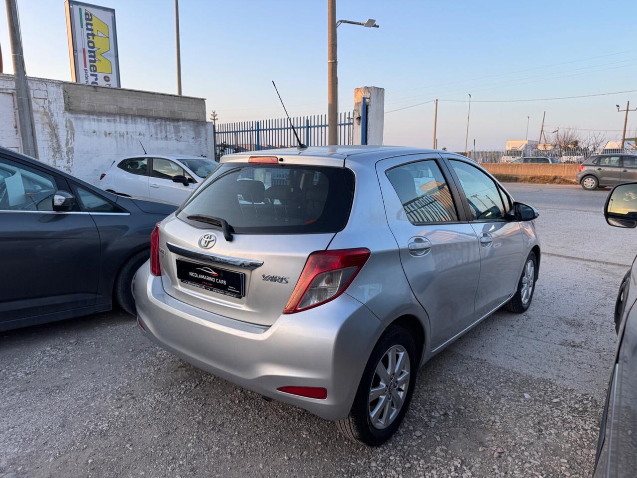 Toyota Yaris 1.4 D-4D 5 porte “NAVI”