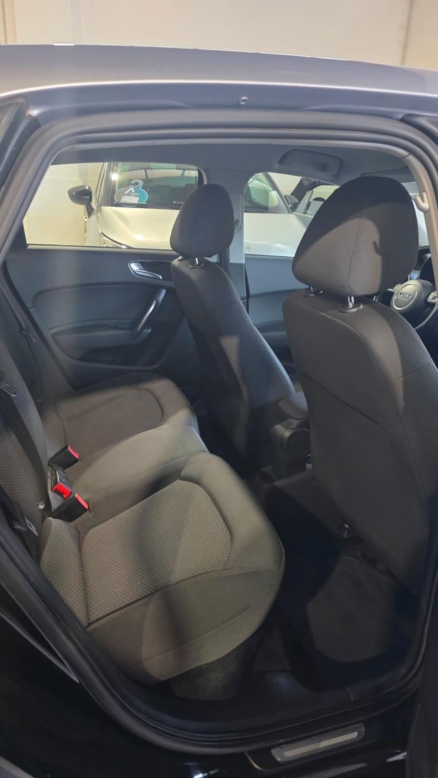 Audi A1 SPB 1.4 TDI Metal plus