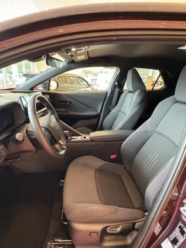 TOYOTA C-HR 1.8 HV Trend