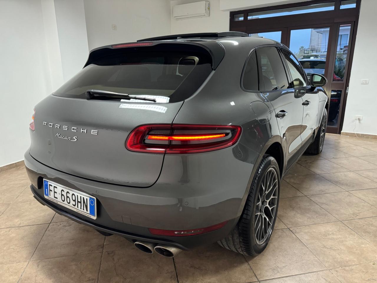 Porsche Macan 3.0 S Diesel TETTO