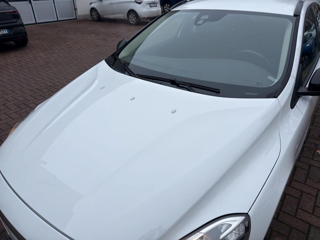 Volvo V40 Cross Country D2 1.6 Momentum