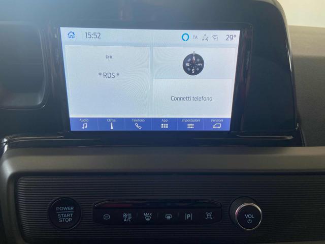 FORD Tourneo Courier 1.0 EcoBoost Titanium