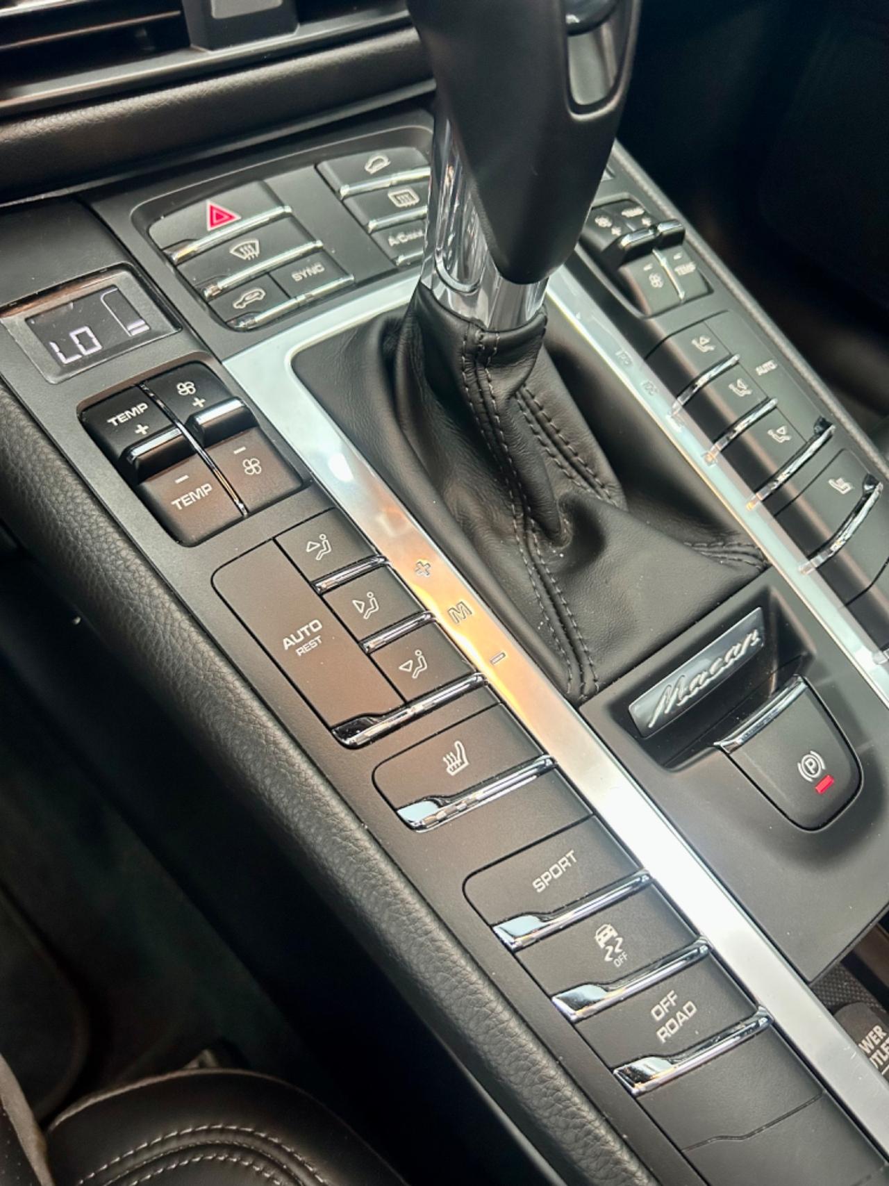 Porsche Macan 2.0 245cv FULL OPTIONAL finanziabile