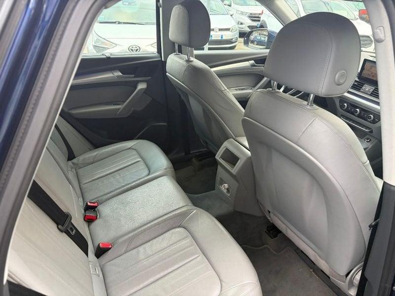 Audi Q5 40 TDI quattro S tronic Business Design