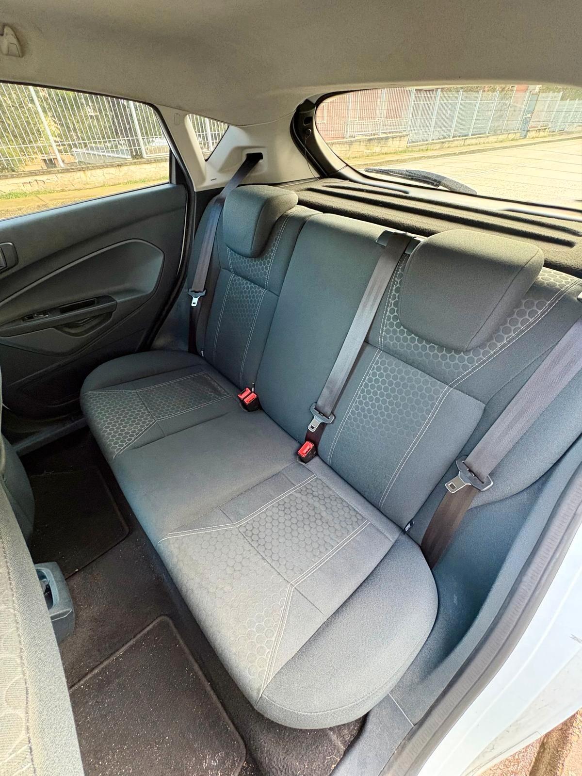 Ford Fiesta 1.6 TDCi 95 CV 5p. Titanium