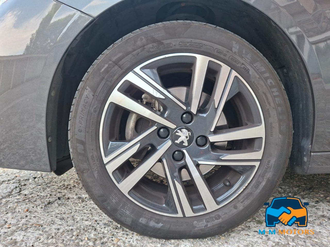 Peugeot 208 5 Porte 208 1.2 puretech Allure Pack s&s 100cv