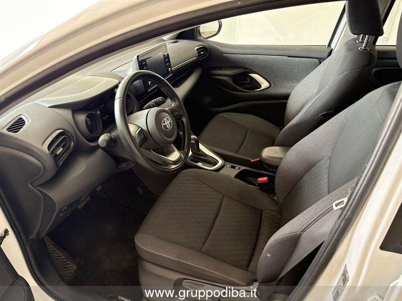 Toyota Yaris IV 2020 1.5h Trend