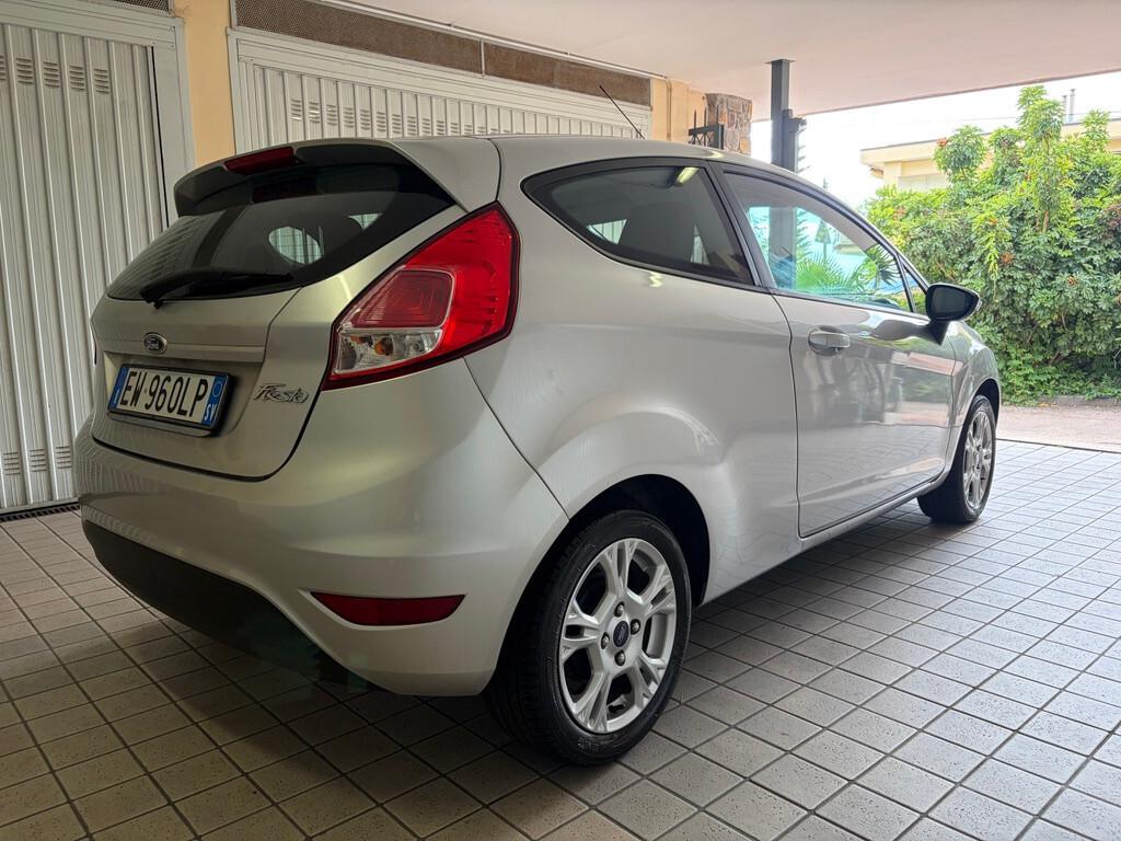 Ford Fiesta 1.5 TDCi 75CV 3 porte