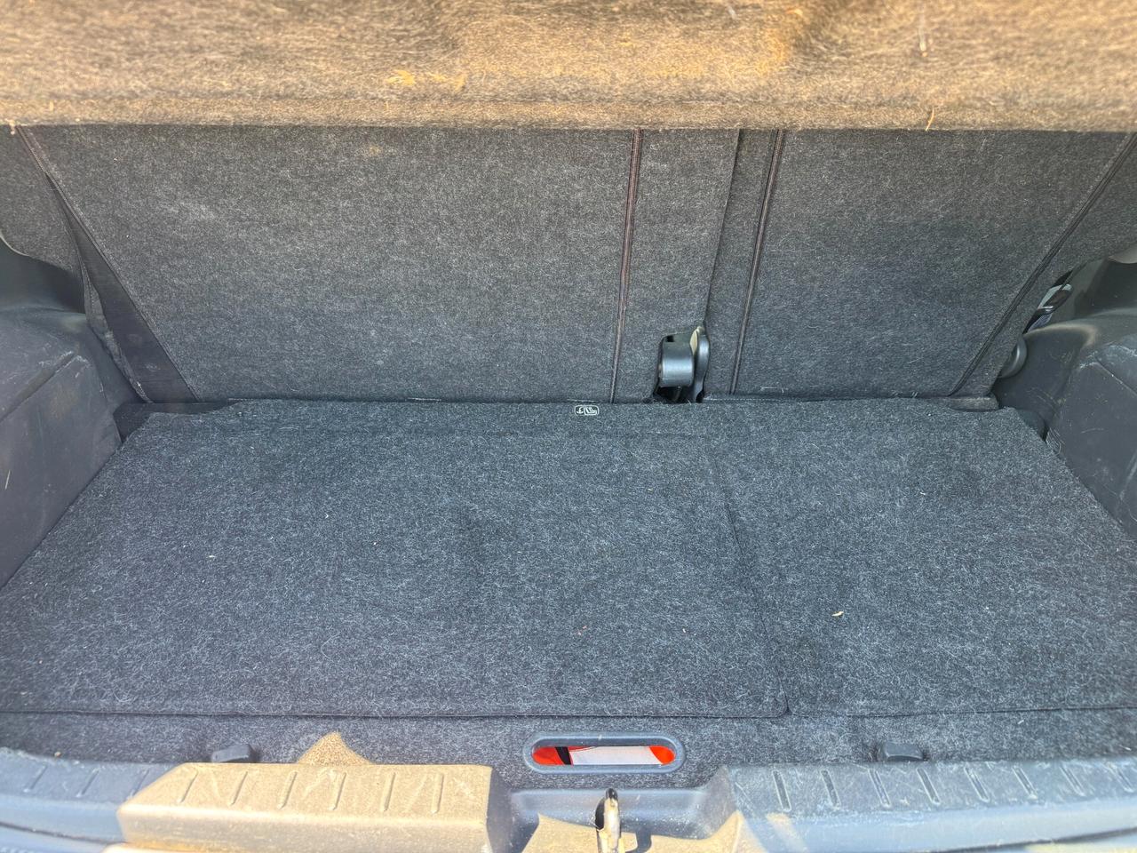 YARIS 1.4 DIESEL OK NEOPATENTATI GARANZIA 12 MESI USATO