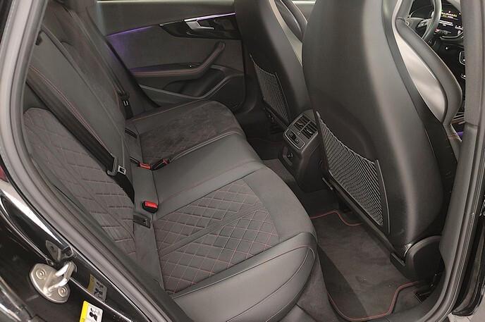 Audi A4 Avant 40 TDI quattro S tronic line 204 CV