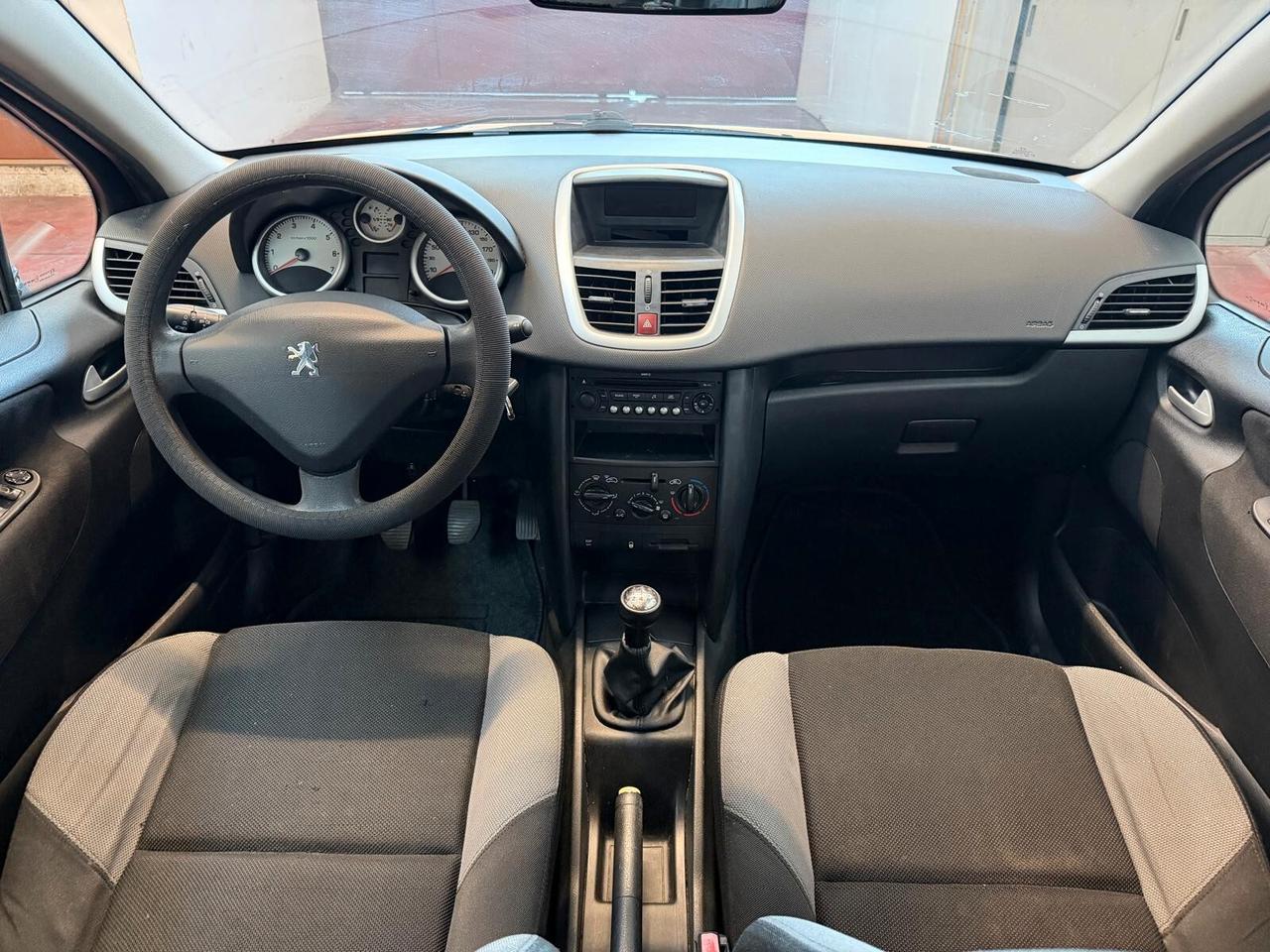 Peugeot 207 1.4 8V 75CV 5p. X Line ECO GPL neopat