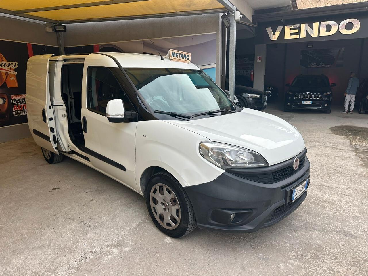 Fiat Doblo 1.4cc metano 12 mesi garanzia-2015