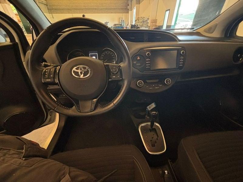 Toyota Yaris Yaris 1.5 Hybrid 5 porte Business