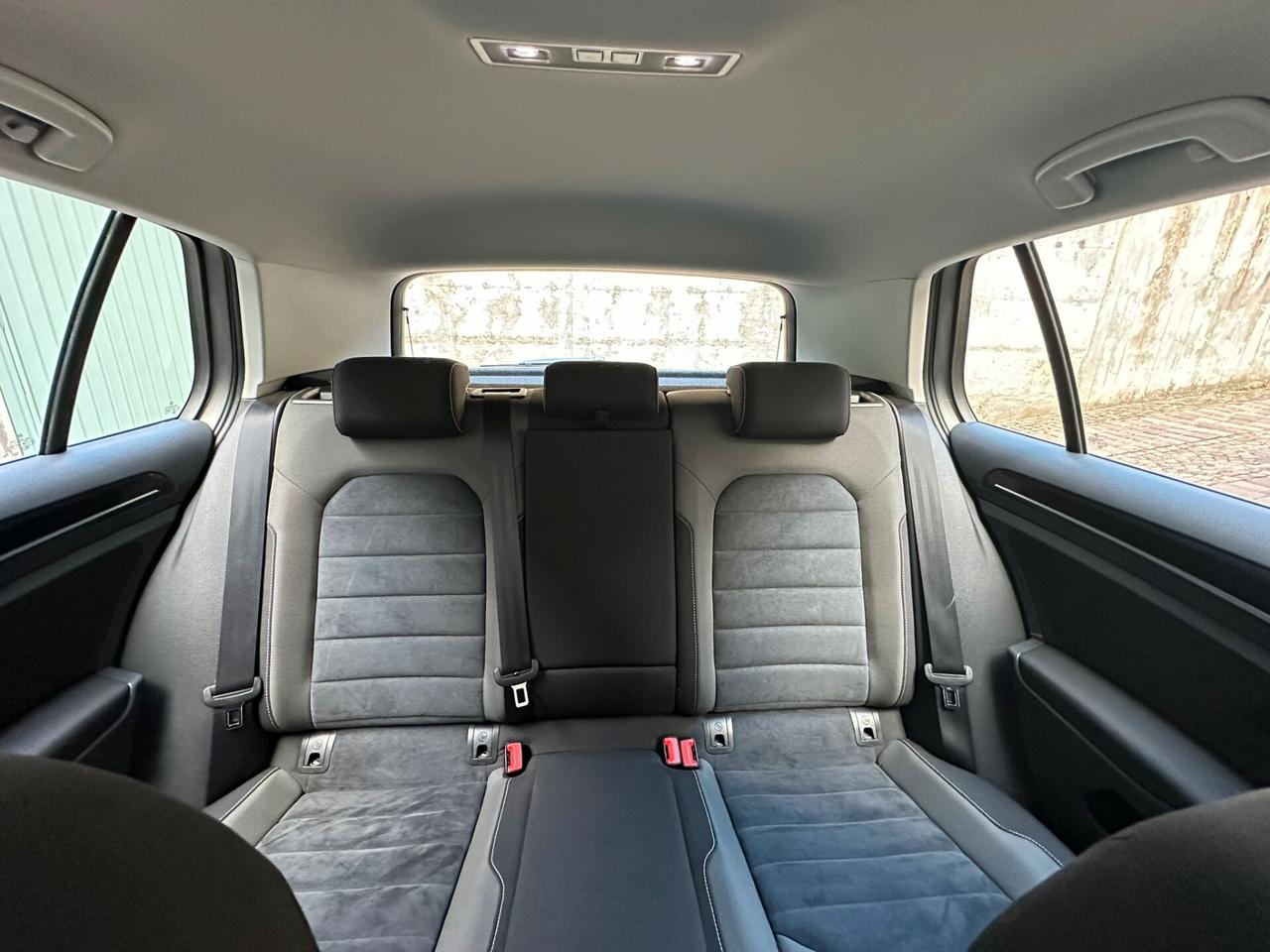 Volkswagen golf 1.6 TDI 110 cv euro 6b