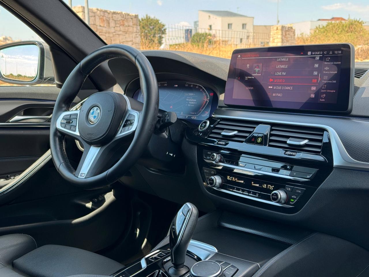 Bmw 530d 48V xDrive Touring Business 3.0 Mhev 249 cv