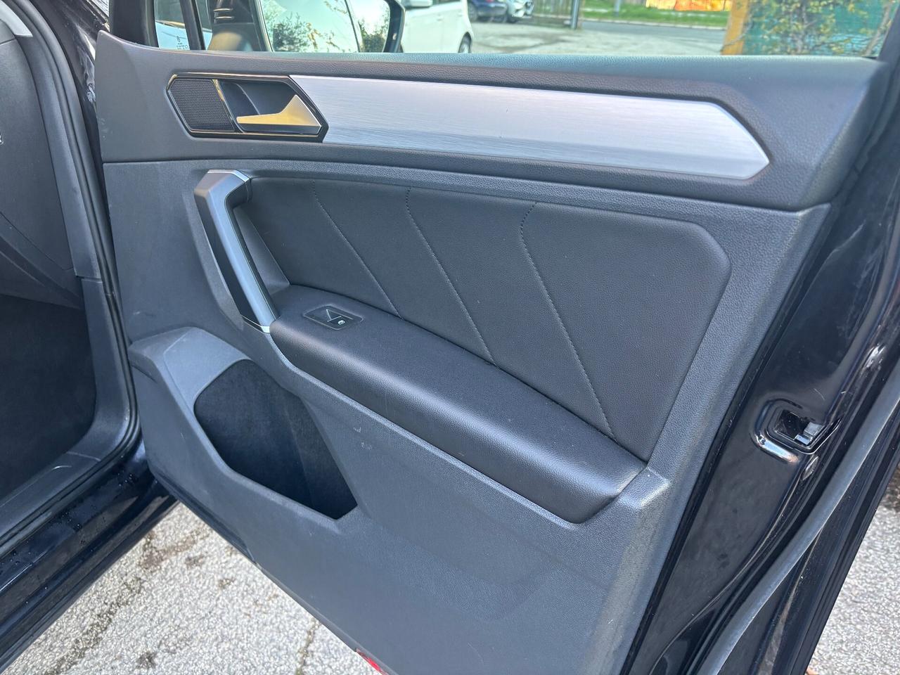 Volkswagen Tiguan 2.0 TDI 150cv DSG Advanced BlueMotion Technology