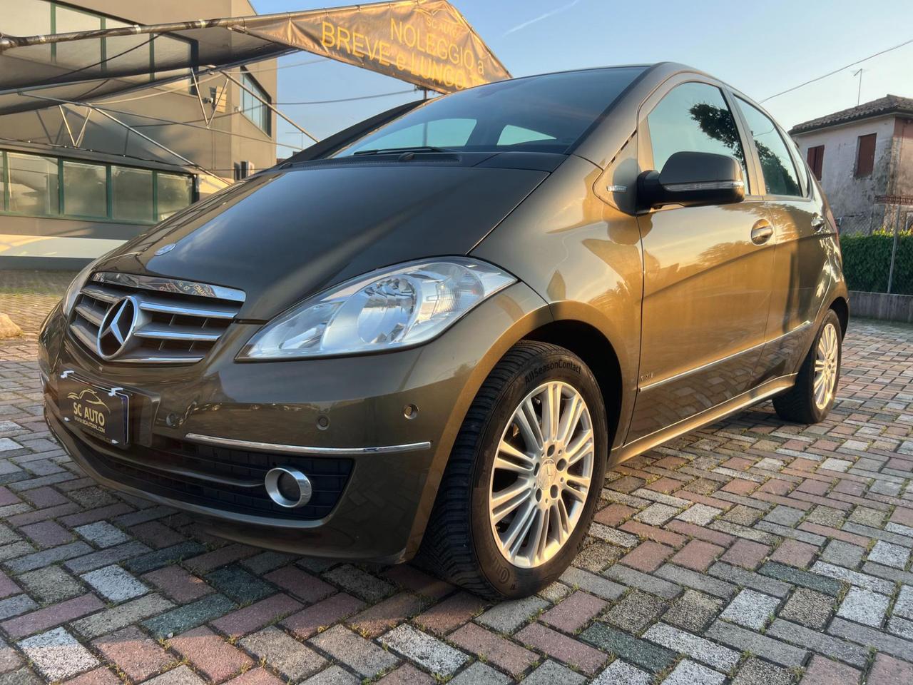 Mercedes A 160 CDI BlueEfficiency Elegance Berlina