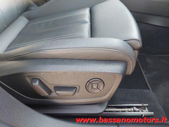 AUDI S3 SPB TFSI 310 CV quattro S tronic sport attitude