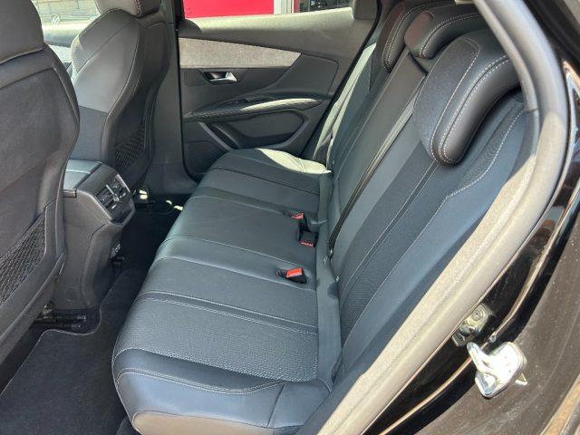 PEUGEOT 3008 BlueHDi 130 S&S EAT8 GT Pack
