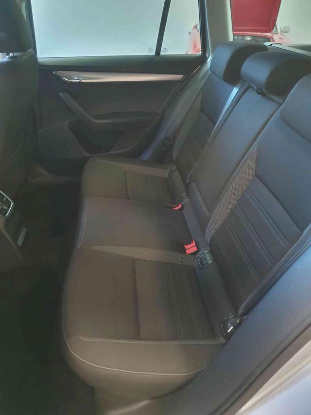 SKODA Octavia 1.6 TDI CR 115 CV Wagon Executive
