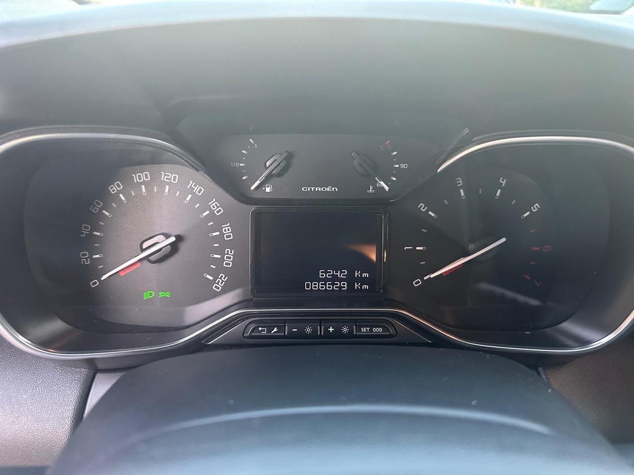 Citroen C3 Aircross C3 Aircross BlueHDi 110 S&S Shine