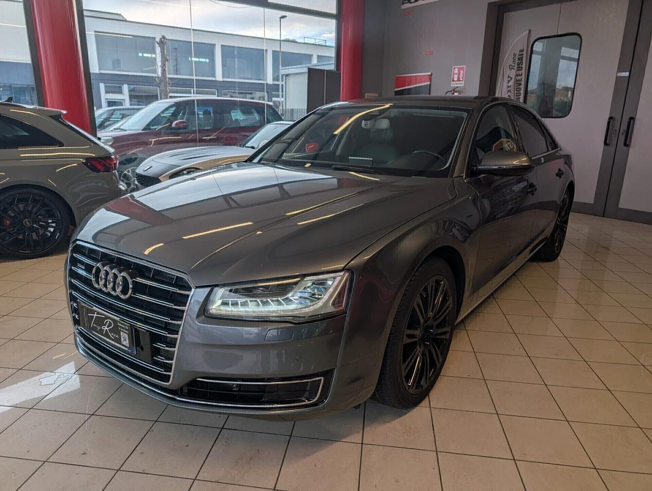 Audi A8 3.0 TDI 262 CV ultra quattro tiptronic