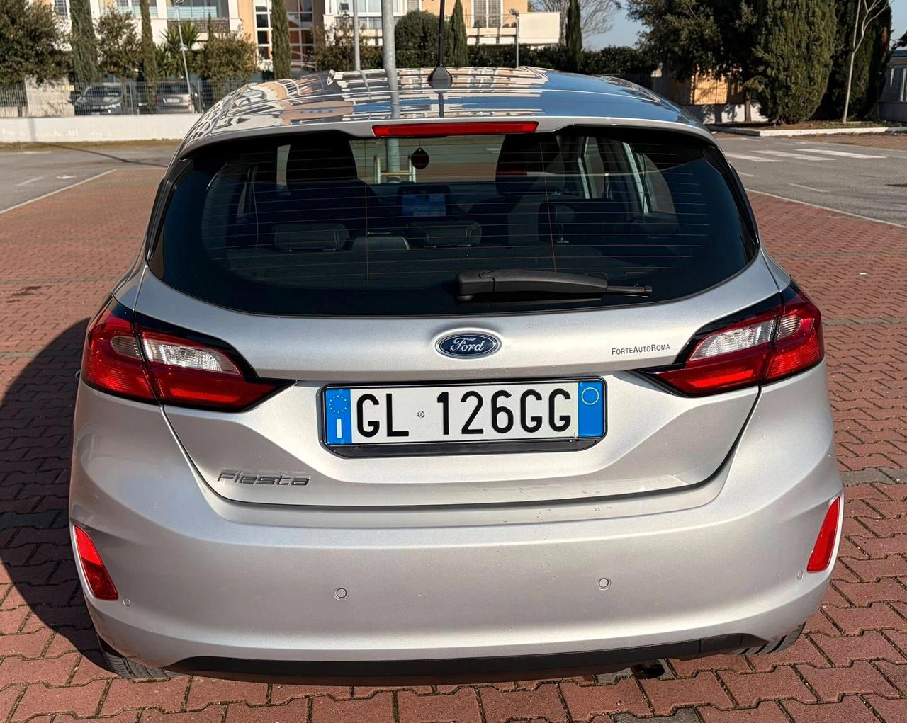 FORD FIESTA TITANIUM 5 PORTE 1.1cc