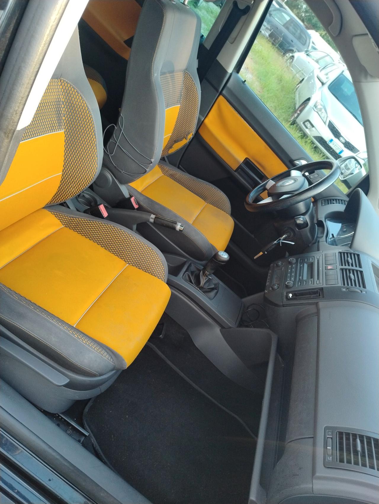 Volkswagen Polo Cross 1.4/69CV TDI
